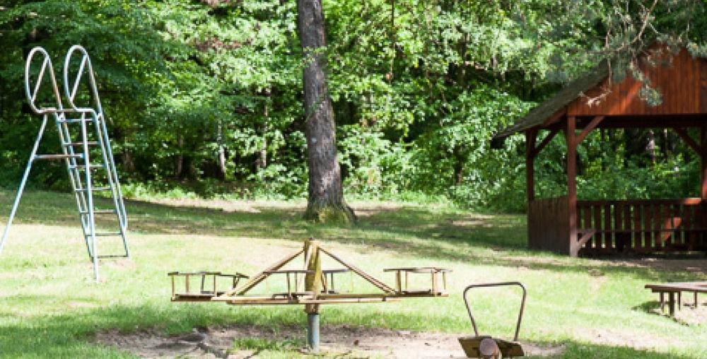 Knezdub Hotel Radejov מראה חיצוני תמונה